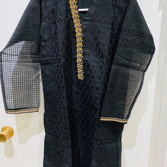 Branded shirts - Picture 5 of 6